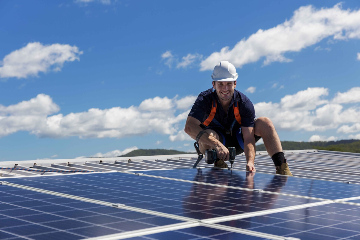 Regulamentação do consumo de energia solar: mudanças e benefícios a partir de 2023